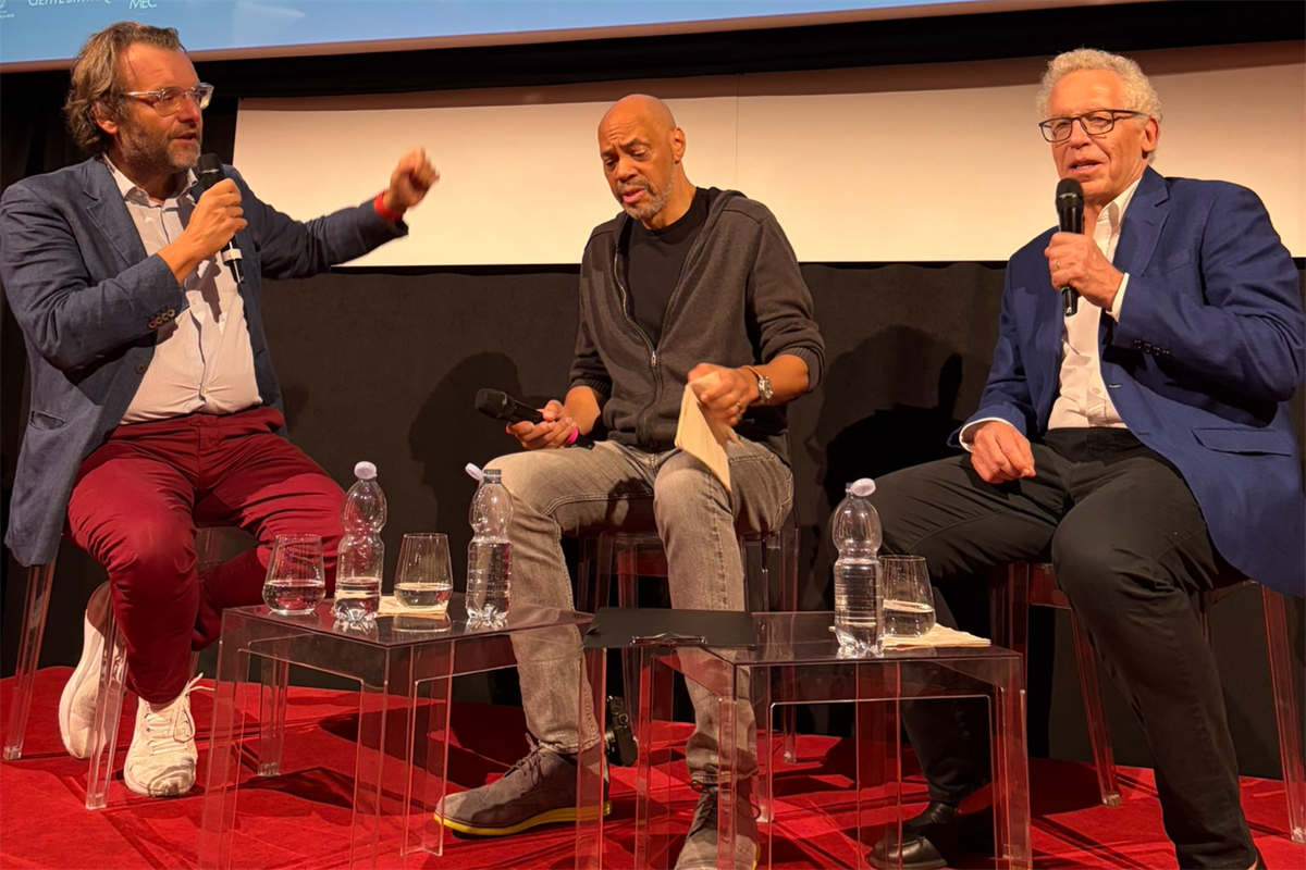 Carlton Cuse and John Ridley Discuss Lost, Fellini and Five Days at Memorial at the Italian Global Series Festival.